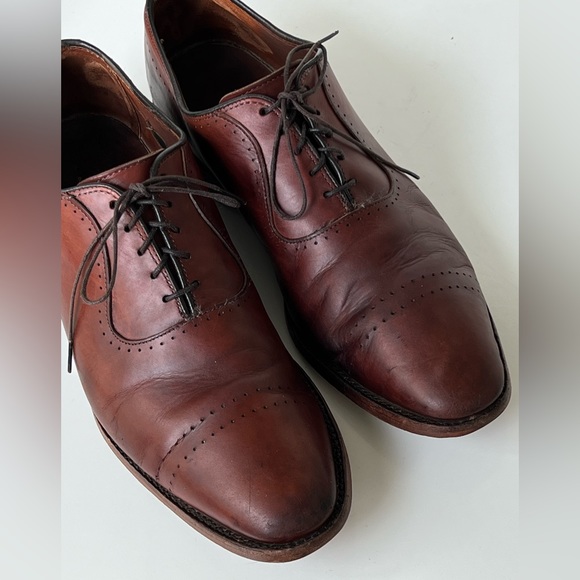 Allen Edmonds Men 11.5 D US Vernon Cap Toe Perf Saddle Brown USA Made 8838 main image 5